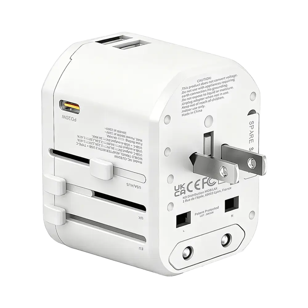 CONNECT Universal Travel Power Adapter 20W - Image 2